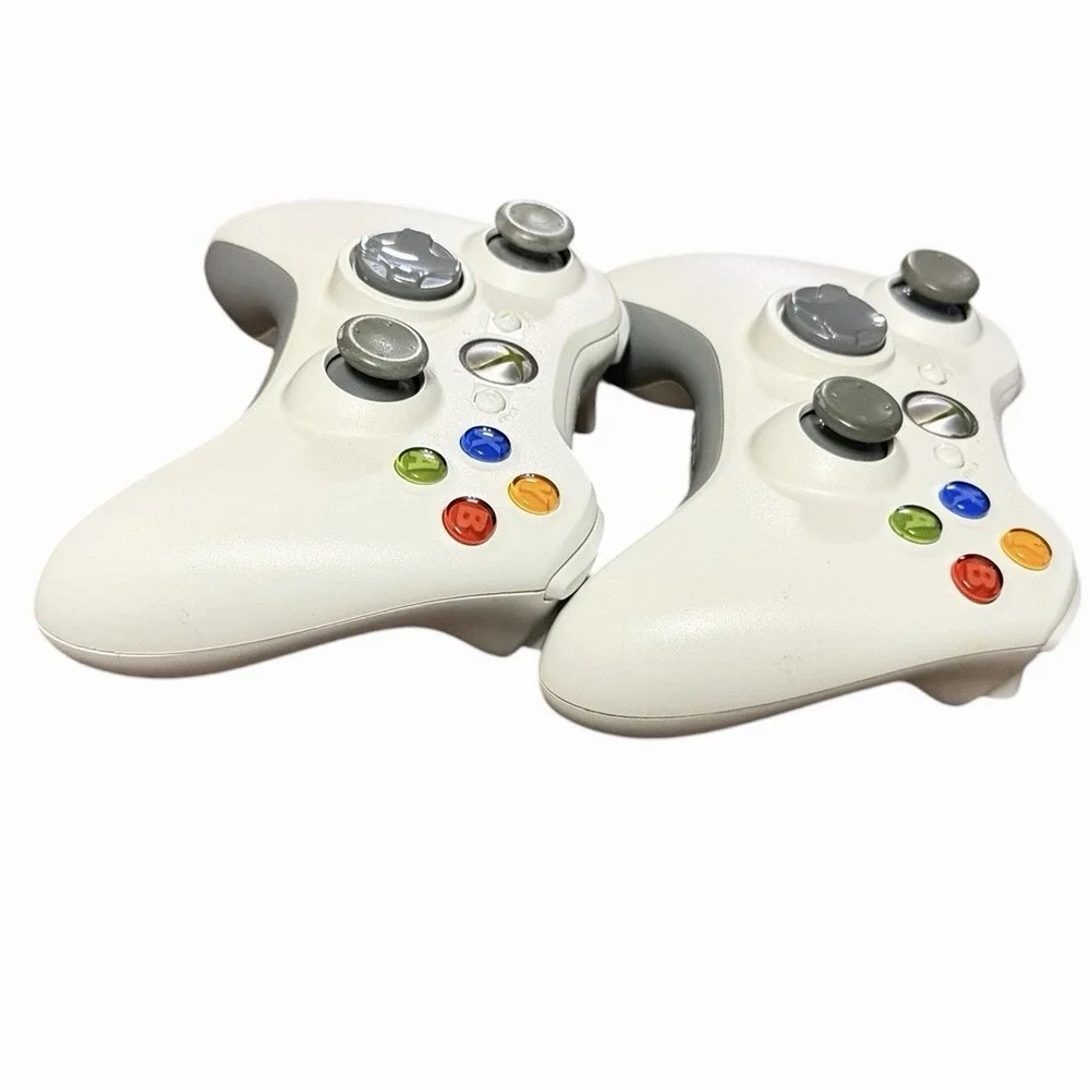 (2) Microsoft Xbox 360 Wireless Controllers White Genuine OEM WORKS